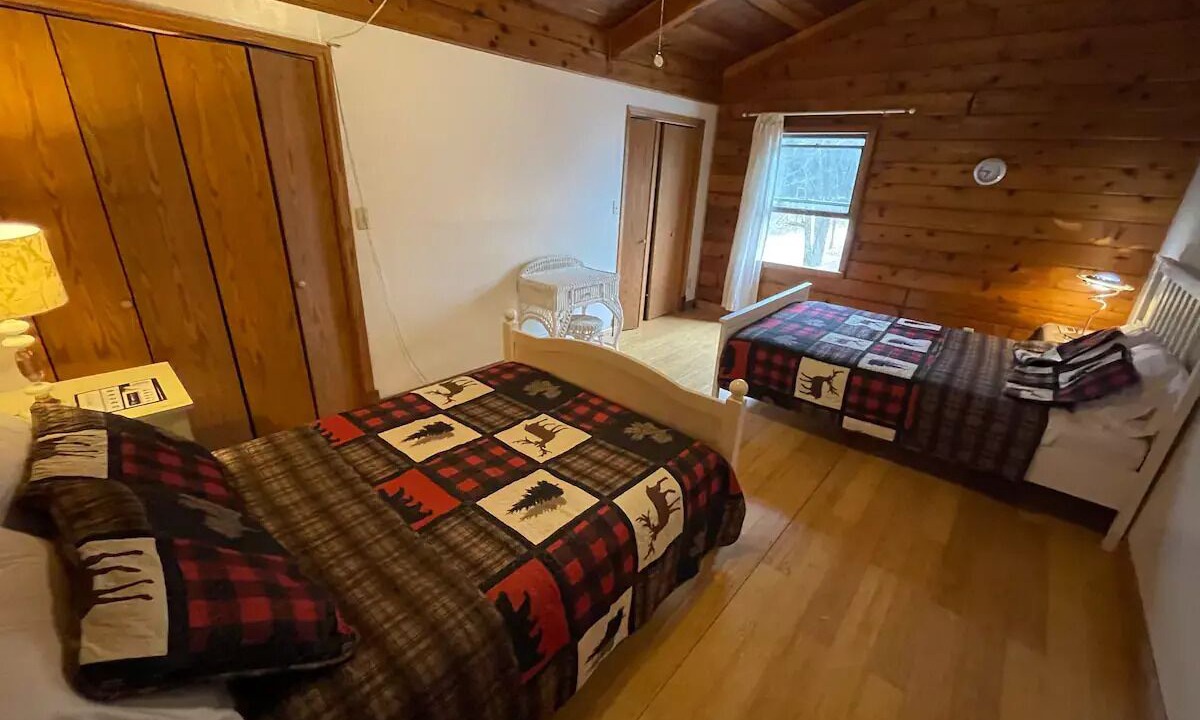 Photo of Bedroom in Holcomb