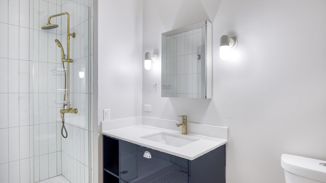 Photo of Bathroom in Near North Side