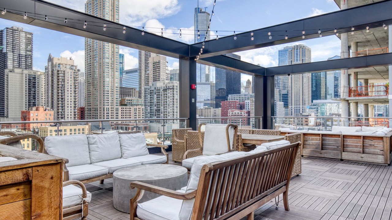 Photo of Outdoor in Near North Side