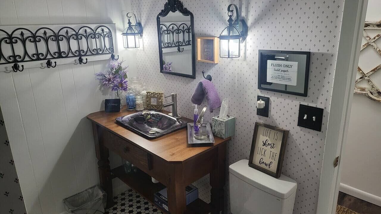 Photo of Bathroom in Effingham