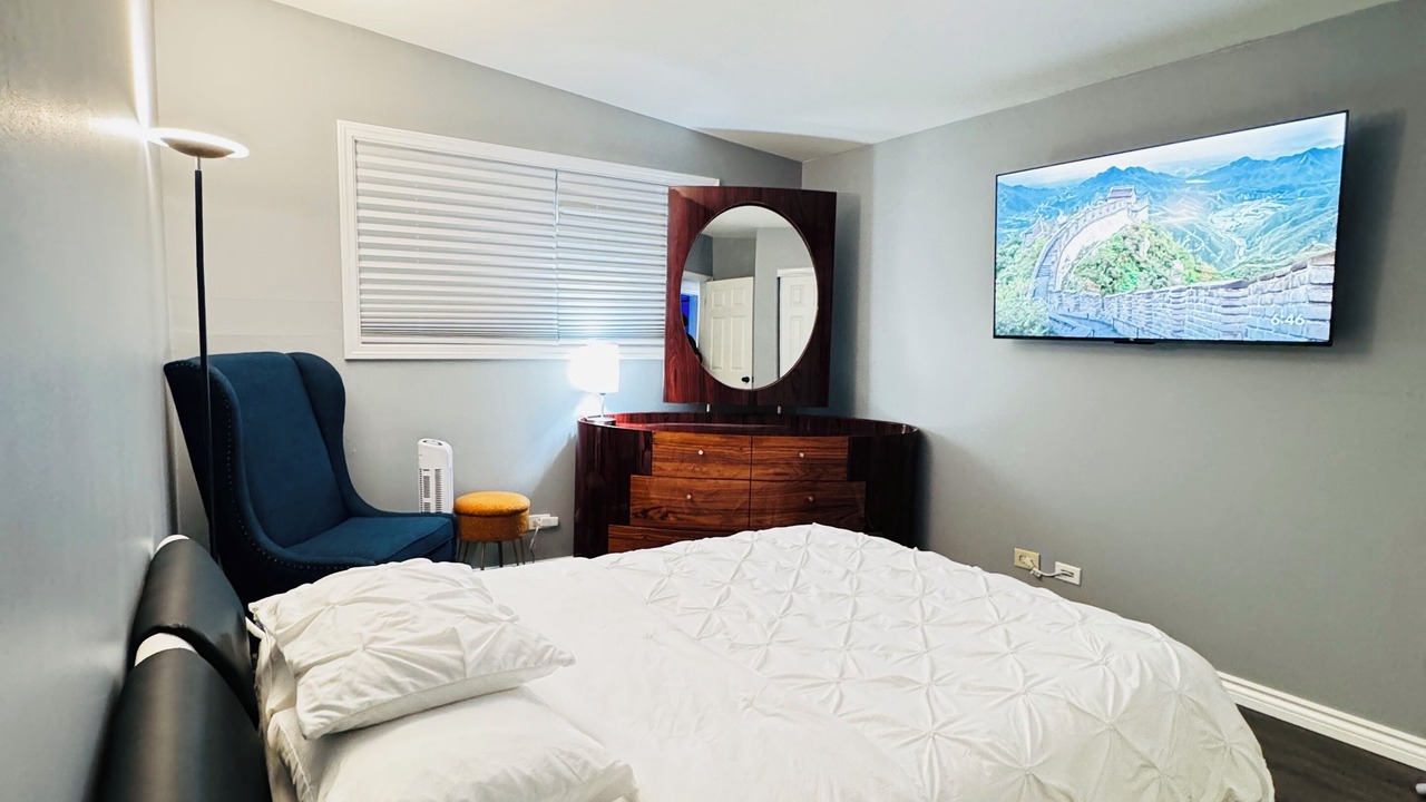 Photo of Bedroom in Des Plaines