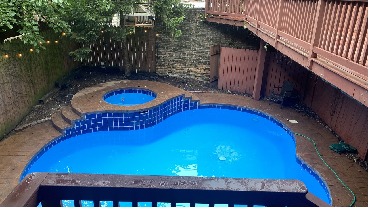 Photo of Outdoor in Lake View East