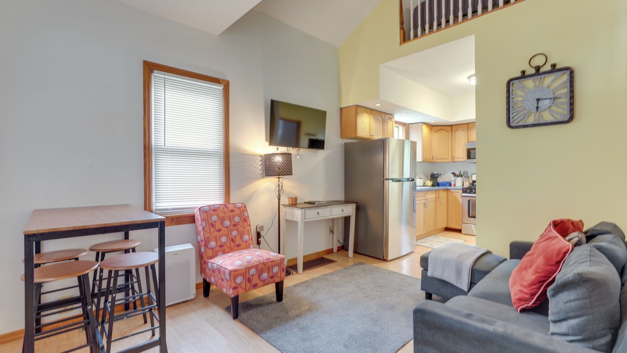 Photo of Bedroom in Westmont