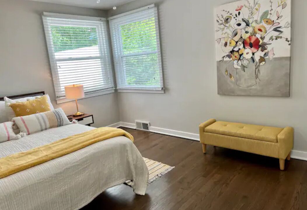 Photo of Bedroom in Lake Bluff
