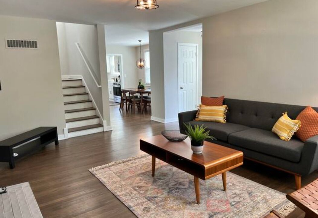Photo of Livingroom in Lake Bluff