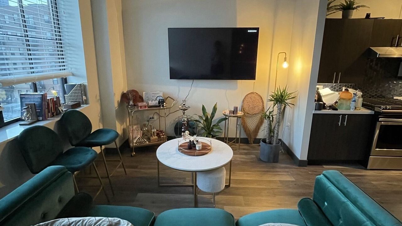 Photo of Livingroom in Prairie District