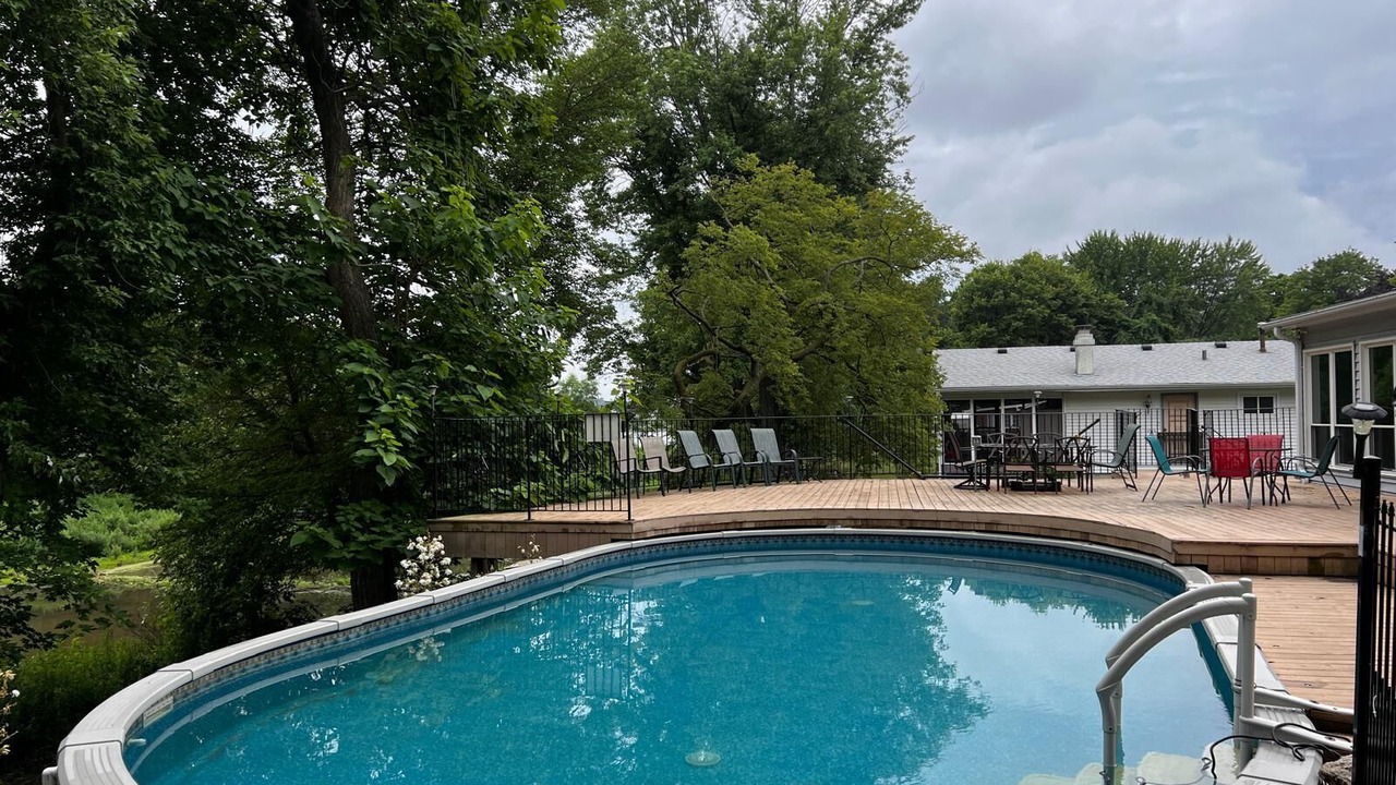 Photo of Outdoor in East Moline