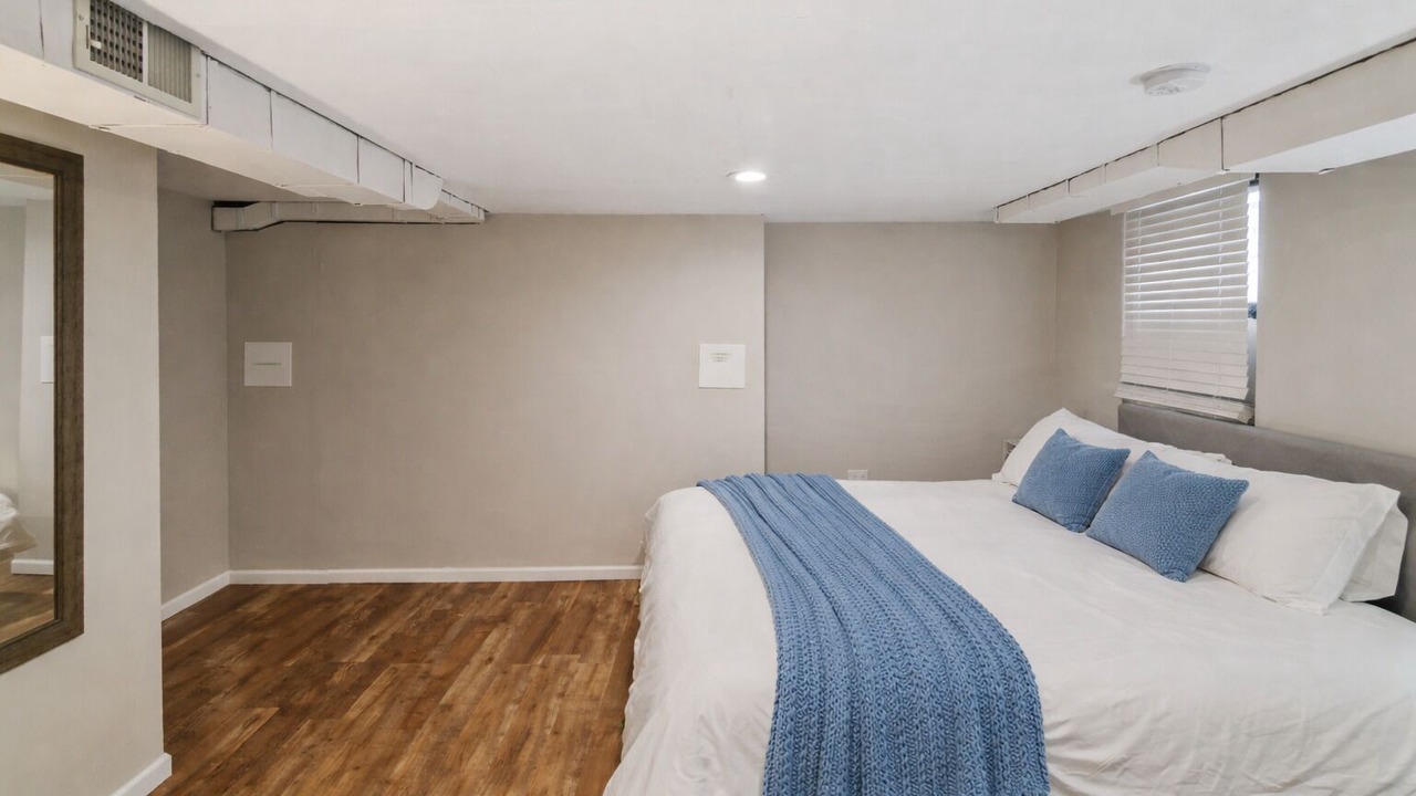 Photo of Bedroom in Libertyville