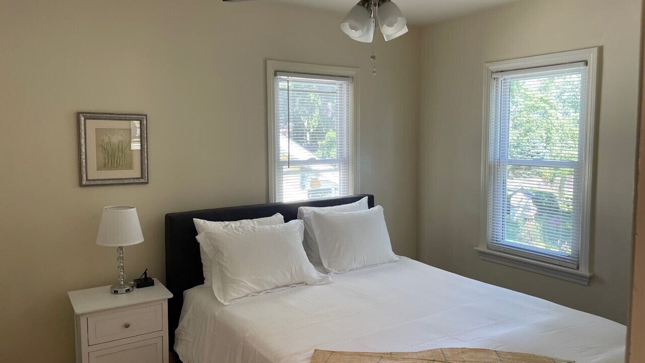 Photo of Bedroom in Libertyville