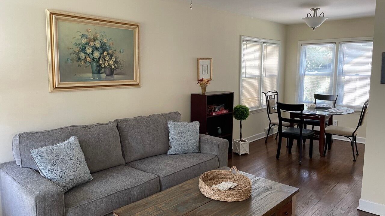 Photo of Livingroom in Libertyville