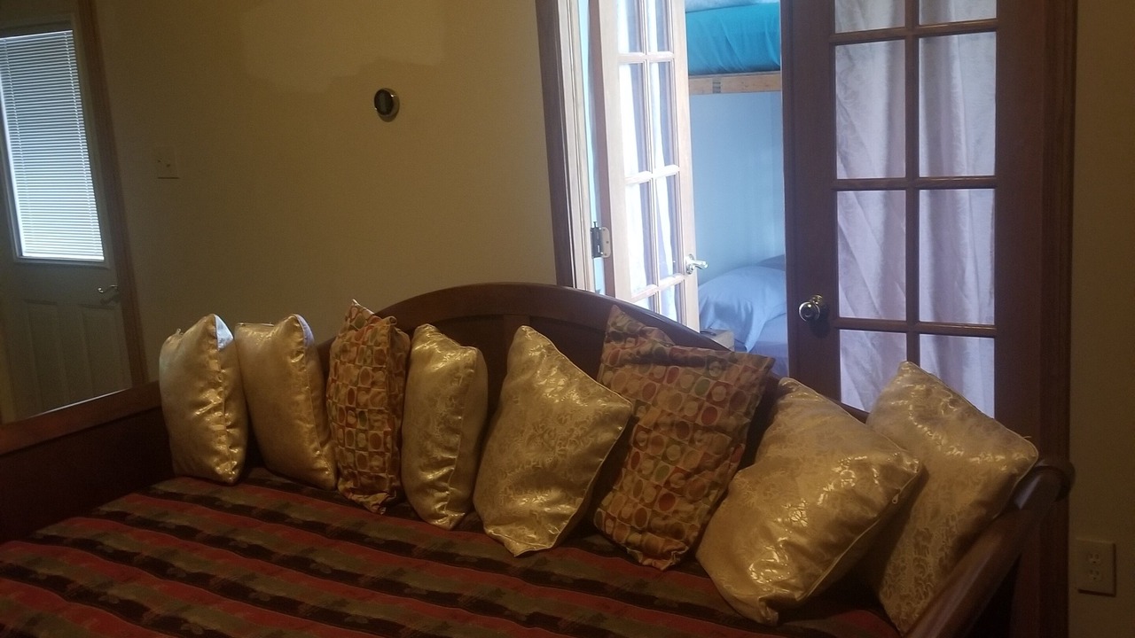 Photo of Bedroom in West Englewood