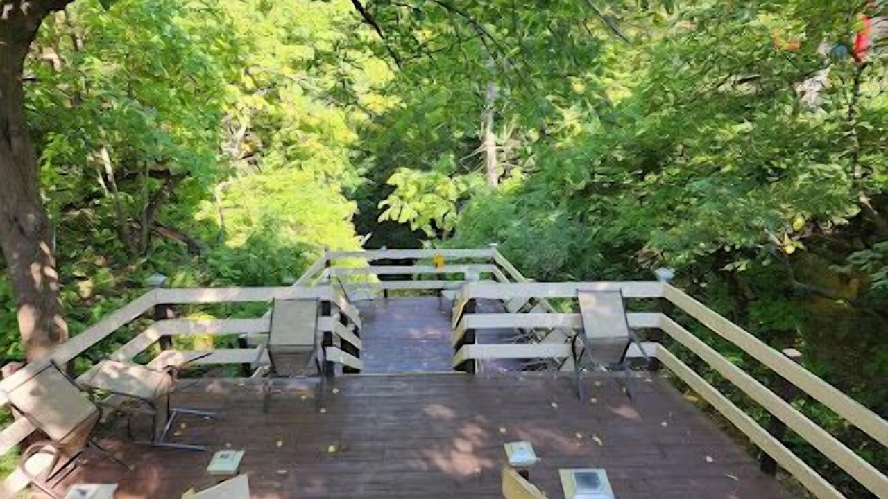 Photo of Outdoor in Utica