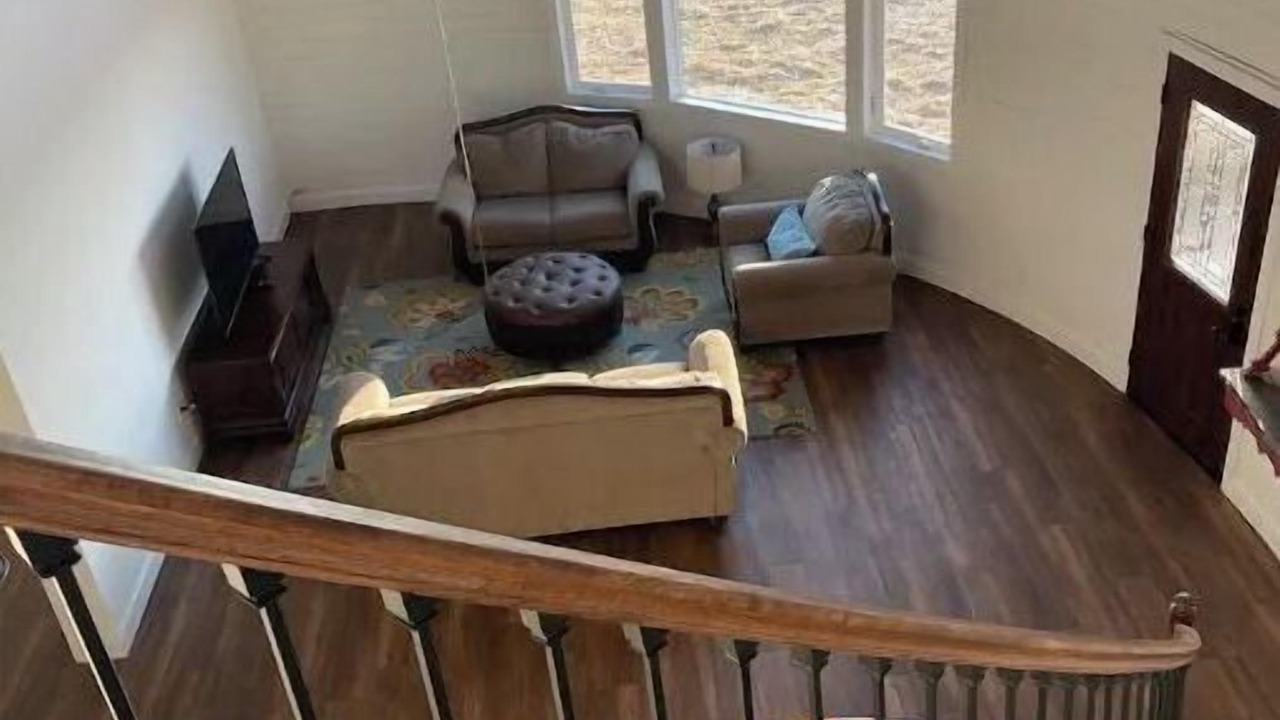 Photo of Livingroom in Lewistown