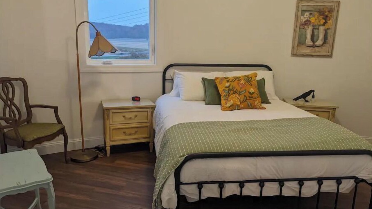 Photo of Bedroom in Lewistown