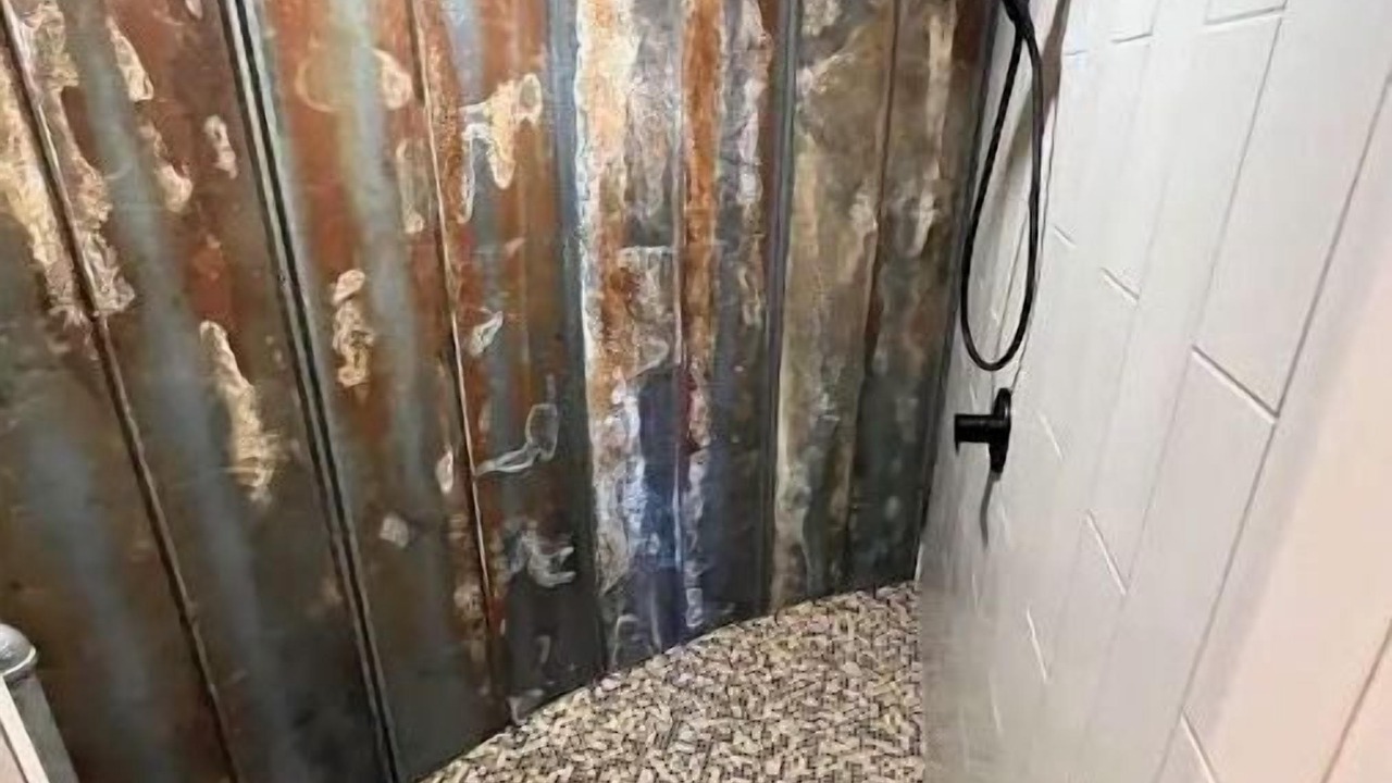 Photo of Bathroom in Lewistown
