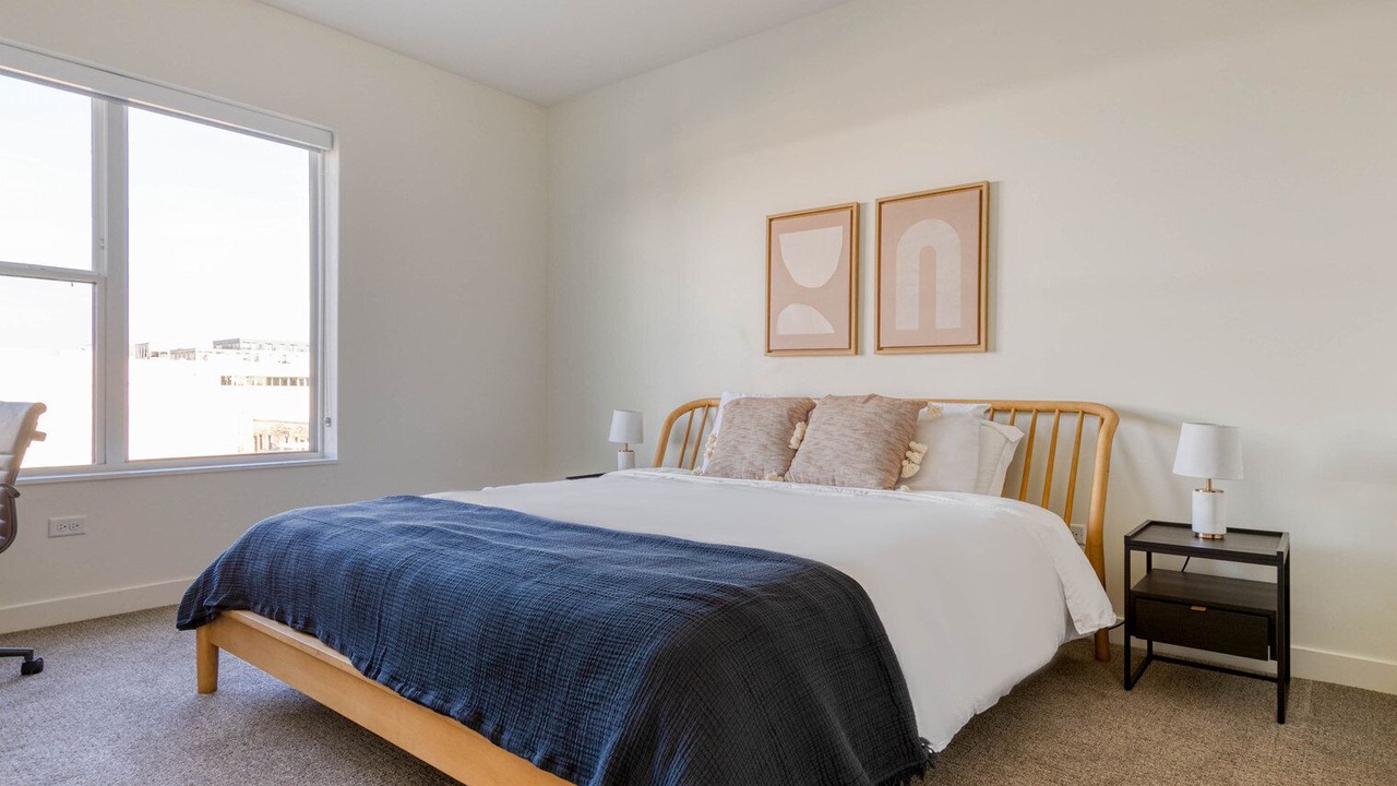 Photo of Bedroom in Elmhurst