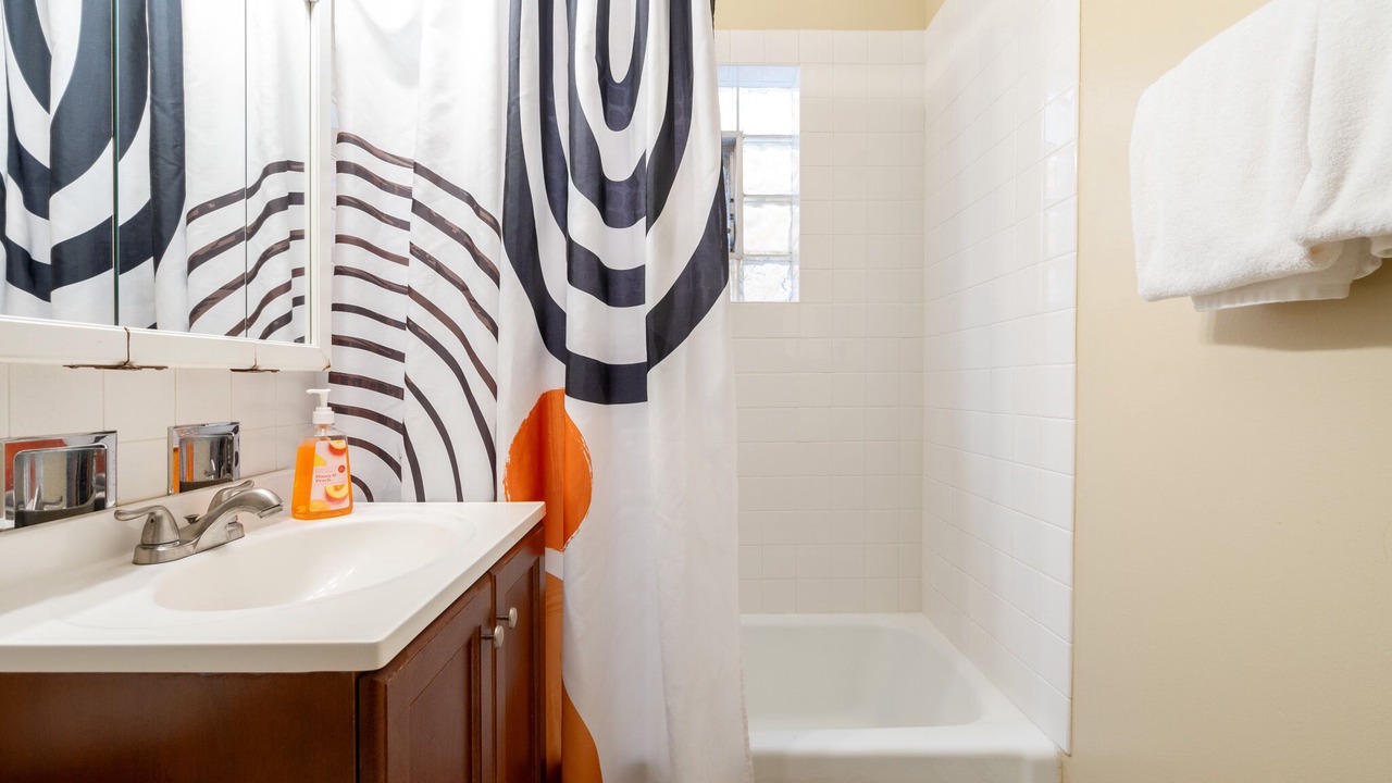 Photo of Bathroom in Hickory Hills