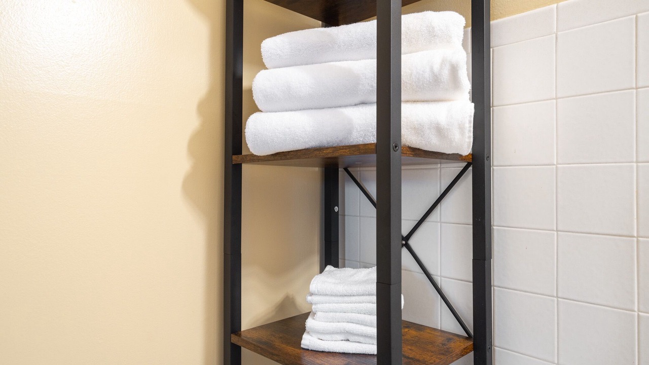 Photo of Bedroom in Hickory Hills