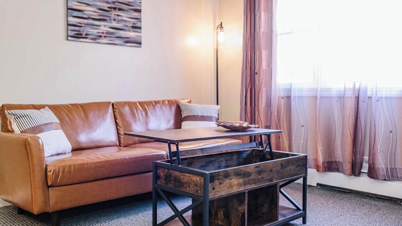 Photo of Livingroom in Hickory Hills