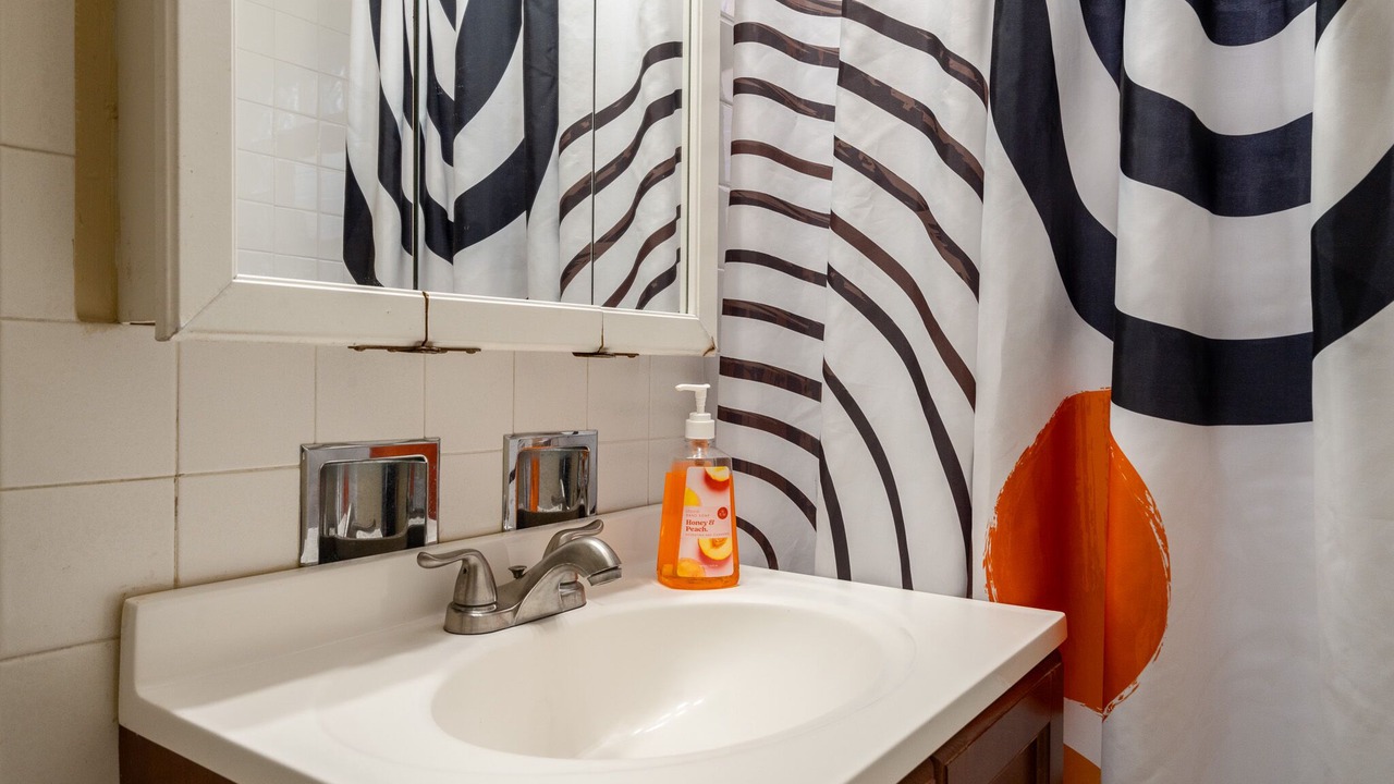 Photo of Bathroom in Hickory Hills