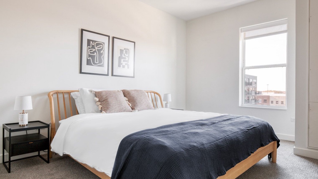 Photo of Bedroom in Elmhurst