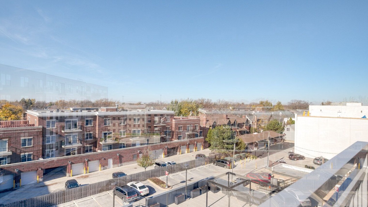 Photo of Outdoor in Elmhurst