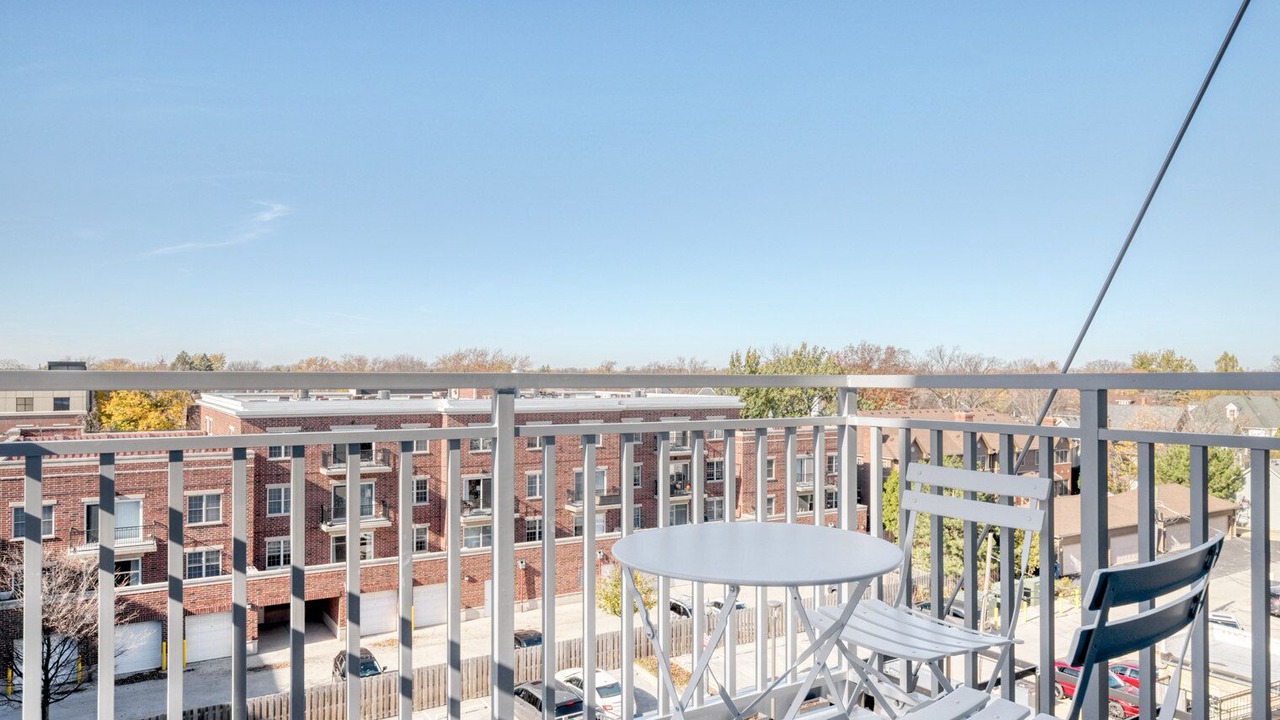 Photo of Outdoor in Elmhurst
