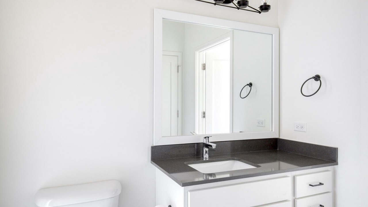 Photo of Bathroom in Elmhurst