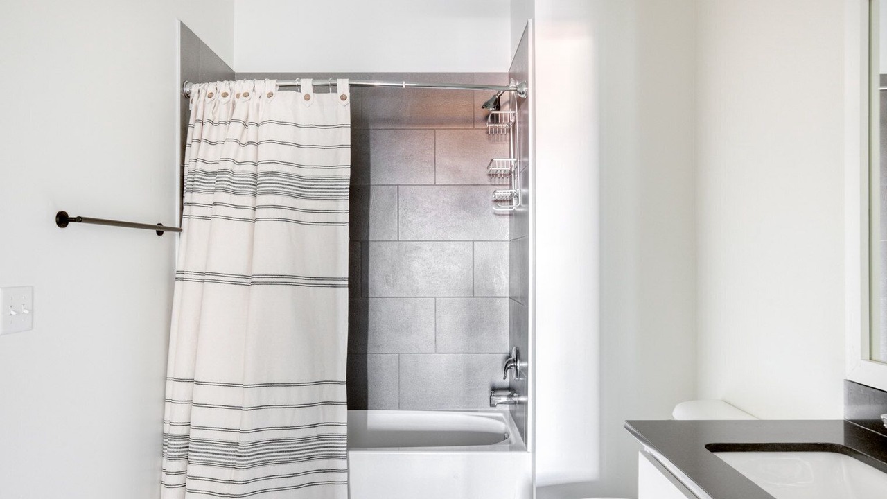 Photo of Bathroom in Elmhurst