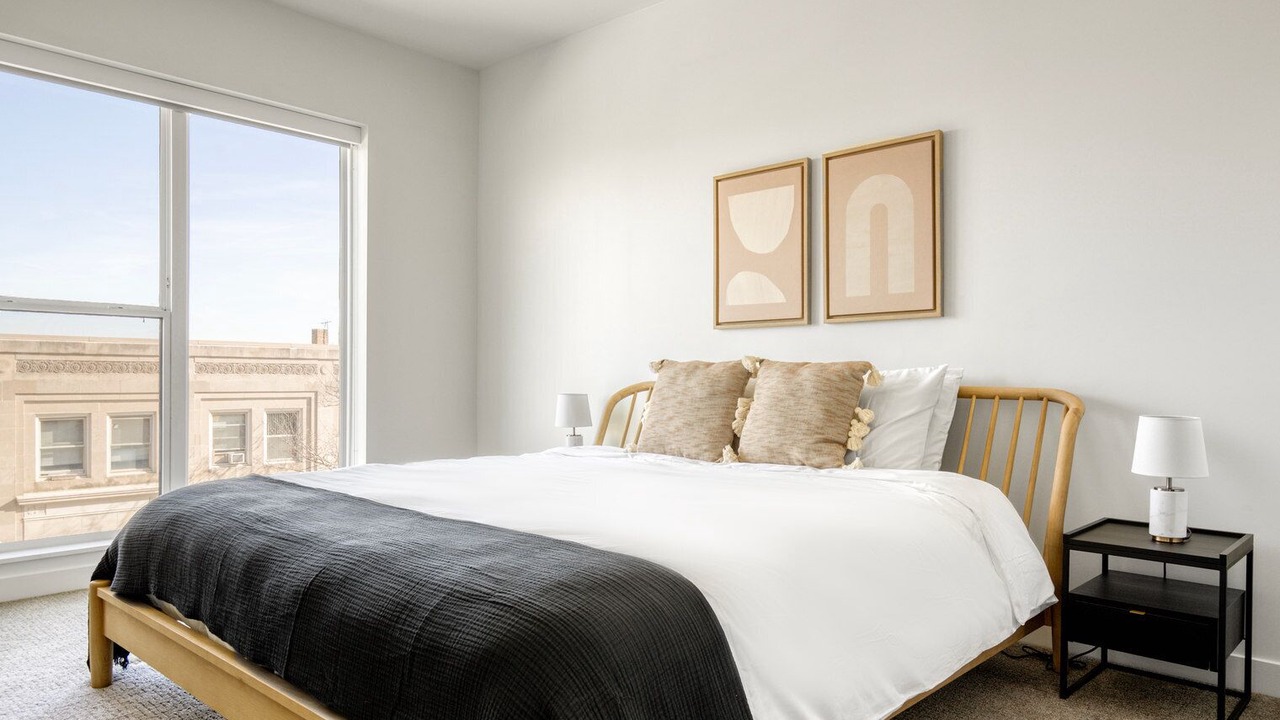 Photo of Bedroom in Elmhurst