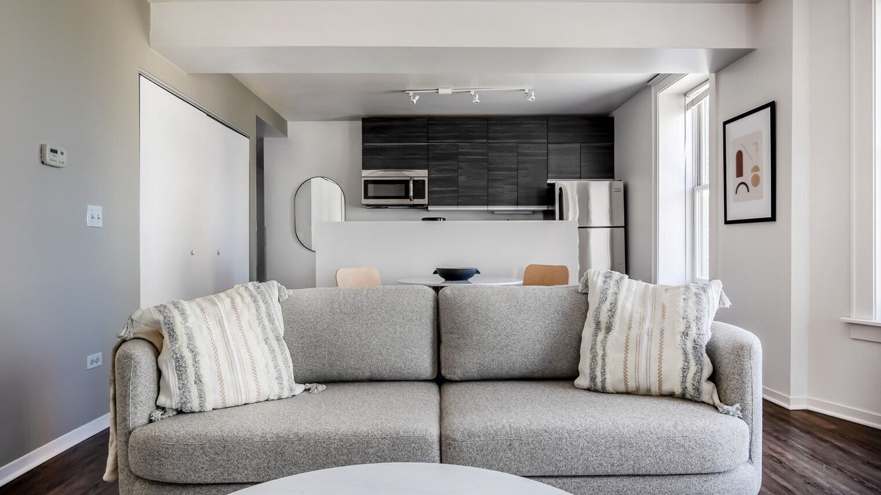 Photo of Livingroom in South Loop