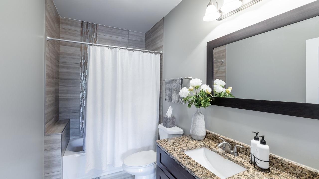 Photo of Bathroom in Berwyn