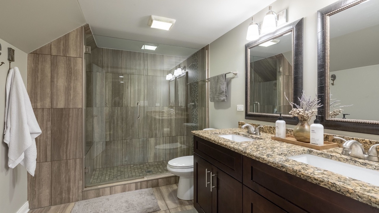 Photo of Bathroom in Berwyn