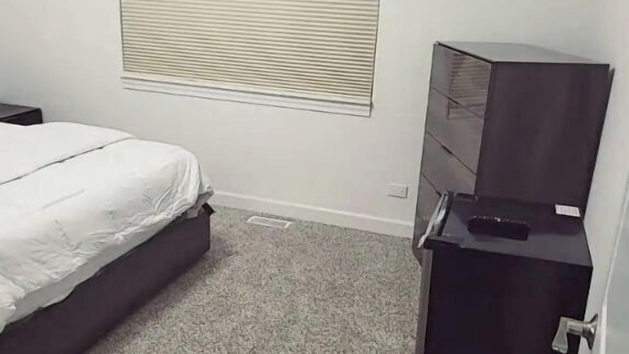 Photo of Bedroom in Oak Lawn