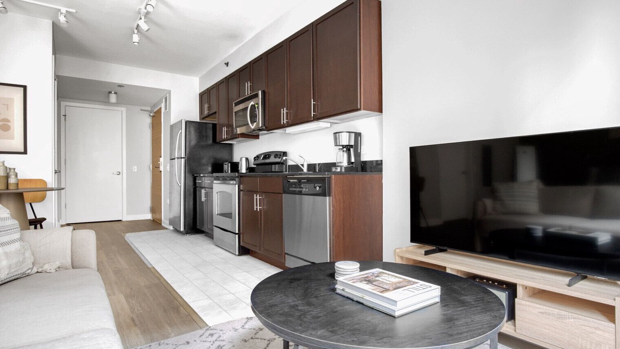 Photo of Livingroom in Downtown Chicago