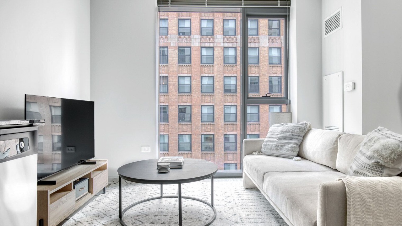 Photo of Livingroom in Downtown Chicago