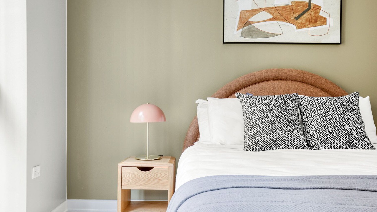 Photo of Bedroom in Downtown Chicago