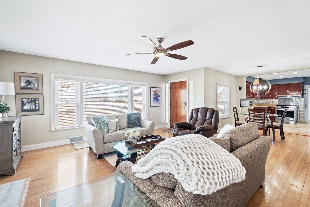 Photo of Bedroom in Belleville
