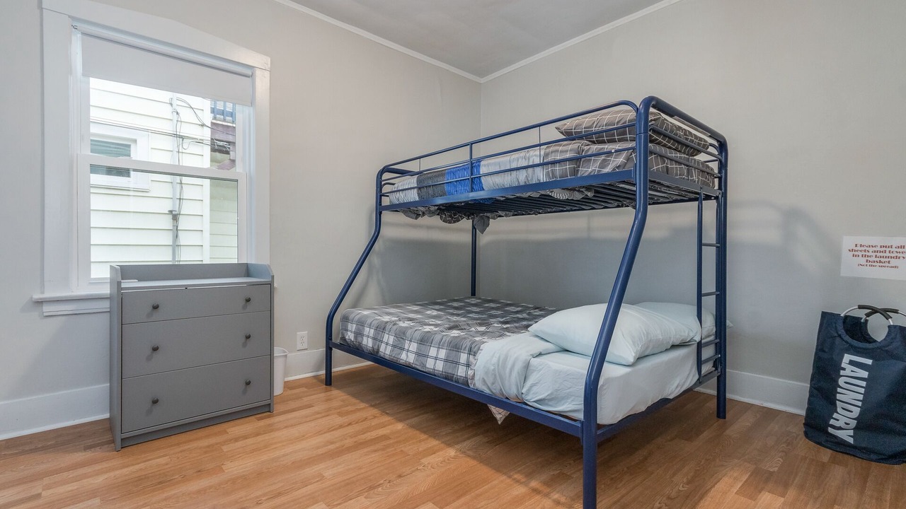 Photo of Bedroom in Oak Park