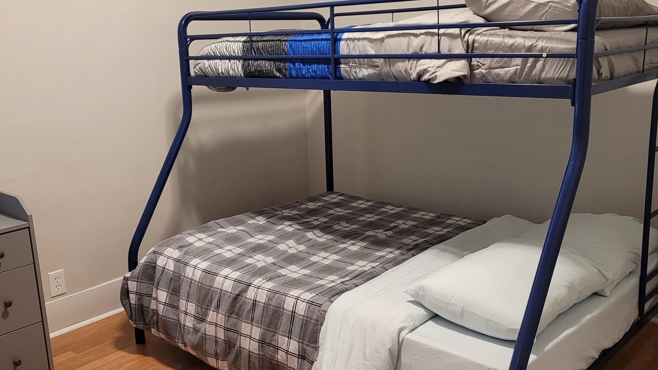 Photo of Bedroom in Oak Park