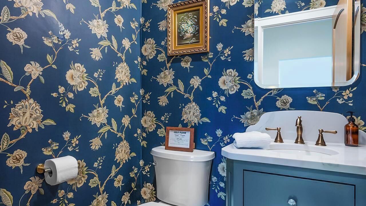 Photo of Bathroom in Elizabeth