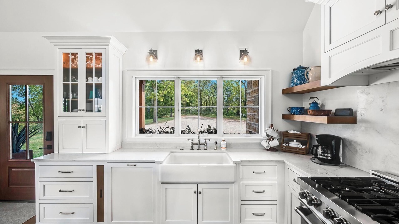 Photo of Kitchen in Elizabeth