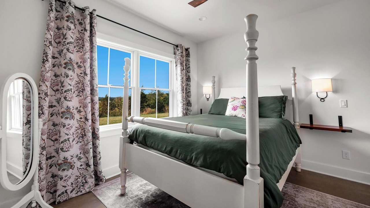 Photo of Bedroom in Elizabeth