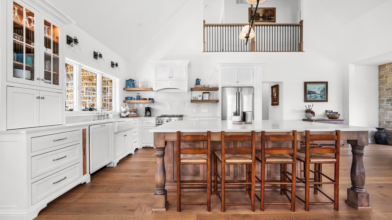 Photo of Kitchen in Elizabeth