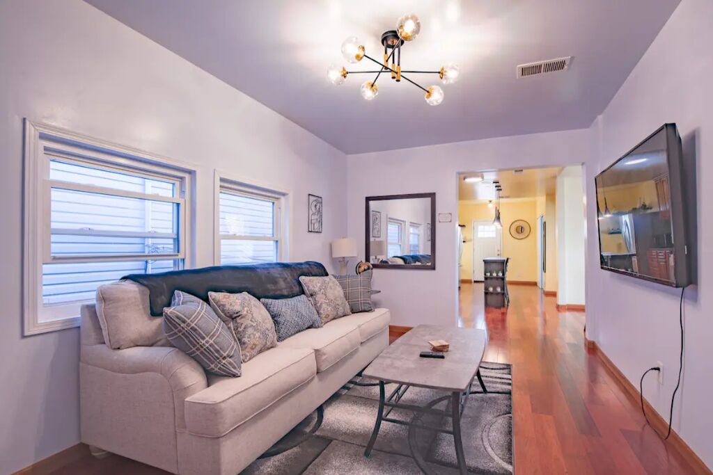 Photo of Livingroom in Ducktown
