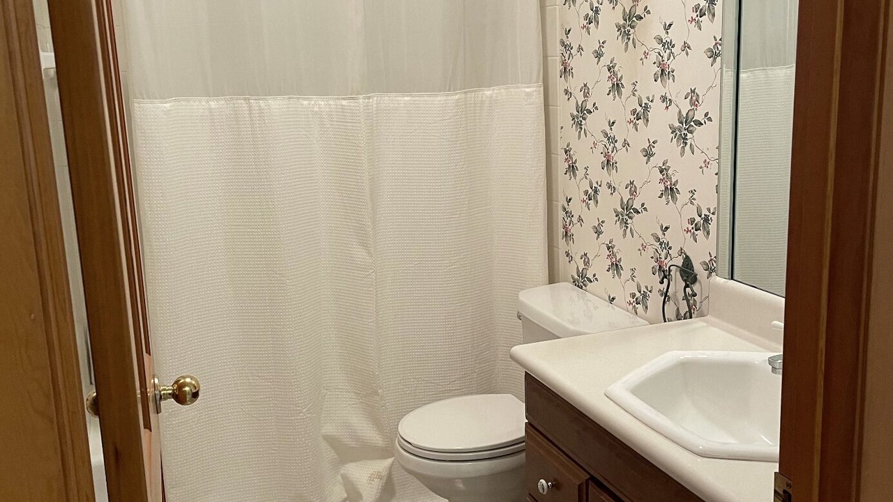 Photo of Bathroom in Cordova