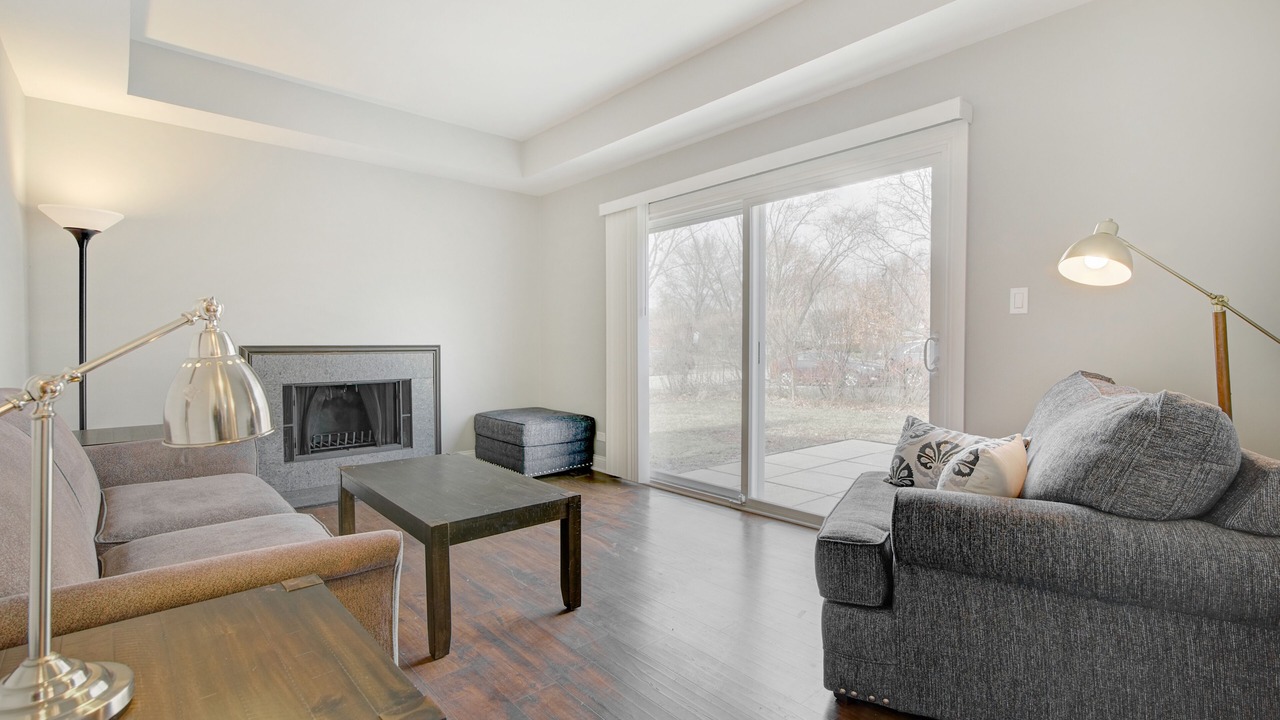 Photo of Livingroom in Arlington Heights