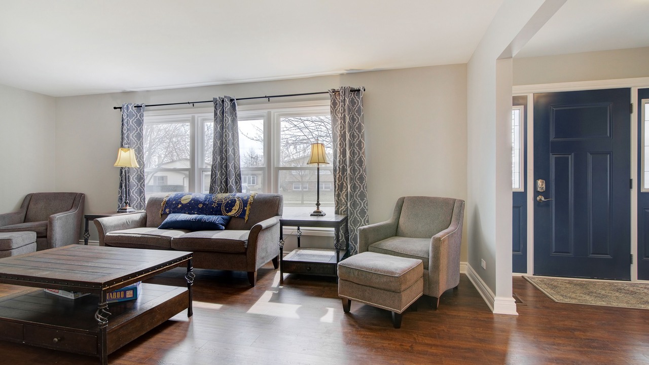 Photo of Livingroom in Arlington Heights