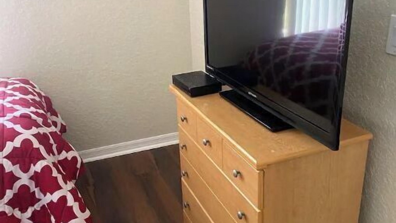 Photo of Bedroom in Forest Park
