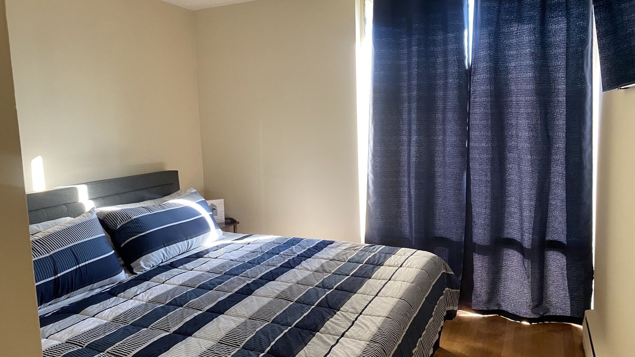 Photo of Bedroom in Rosemont